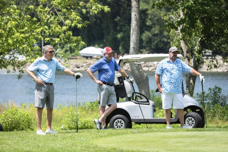 FogelGolfers.jpeg